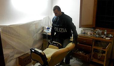 Scoperto un falso dentista cinese, 15 euro per curare una carie
