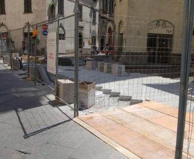 Il cantiere in via Cavour 