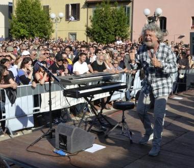 <b>PIAZZA GREMITA. </b>Per Beppe Grillo              