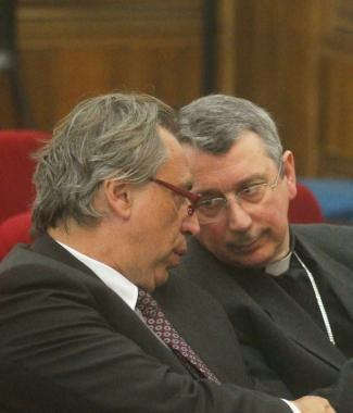 «La Chiesa ha il diritto di educare»