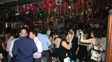La pista del Twiga affollata di pubblico
