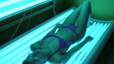 <b>SOLARIUM. </b>Il decreto vieta le lampade abbronzanti per i minori e le donne incinte