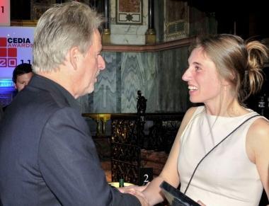 A destra e sopra, la premiazione di Laura Lazzerini 