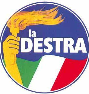 <b>LA DESTRA      </b>