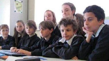 I bambini della scuola Carducci di Fucecchio che parteciperanno alle Olimpiadi di informatica a Roma