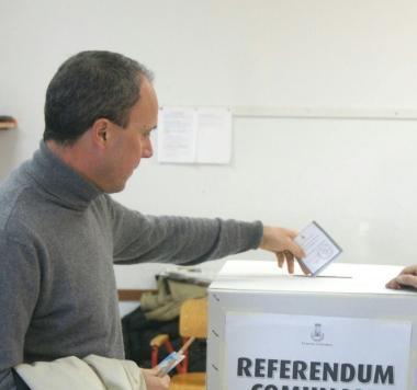 <b>REFERENDUM.</b> Al voto 