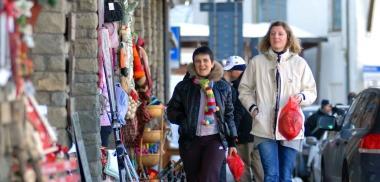 Shopping per le vie di Abetone 