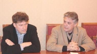 Mario Menicagli confermato direttore artistico: qui è con l’assessore Mario Tredici
