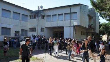 L’ingresso delle medie Galilei