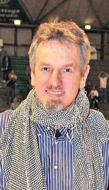 Sotto Fiorello Toppo a fine gara saluta i tifosi 