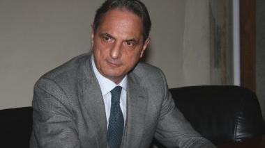 Vicenda profughi Il sindaco Roberto Cenni ha inviato una lettera di fuoco al presidente della Regione Enrico Rossi, al prefetto di Firenze a quello di Prato e al presidente della Provincia Lamberto Gestri