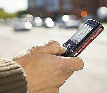 <b>DENUNCIA.</b> Un cellulare: ora si taroccano anche questi  