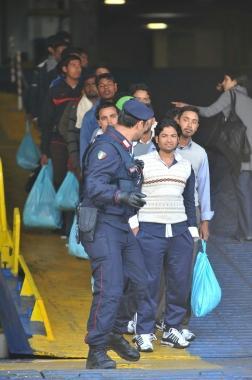 <strong>PROFUGHI.</strong> Scappati dalla Libia in fiamme in barconi fino a Lampedusa e poi a Genova: un gruppo ha raggiunto la Ficaia a Massarosa