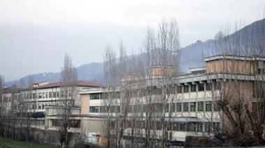 Manifestazione in piazza in difesa dell'ospedale di Pescia
