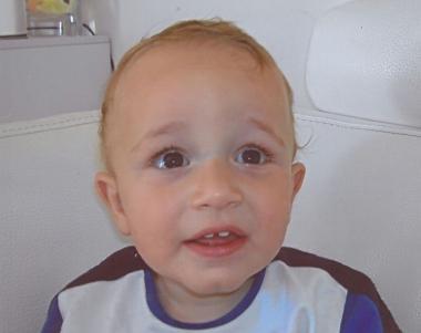 UN ANNO PER DIEGO Oggi il piccolo Diego spegne la sua prima candelina. Tanti auguri con affetto ...