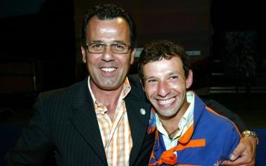 Il presidente di San Pierino Giuseppe Radice con il fantino Salasso dopo il trionfo del 2007     