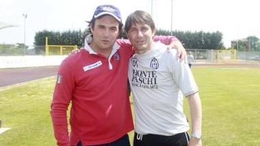 Antonio Conte, mister del Siena vicino alla Juve, con Guido Pagliuca