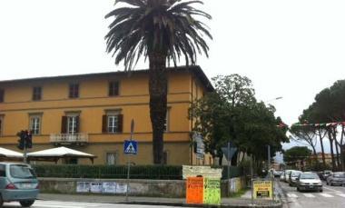 Lesterno dellasilo Il Giardino dei Colori e Giancarlo Freggia   