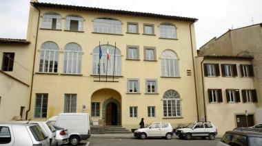 Il municipio di Fucecchio e viale Colombo