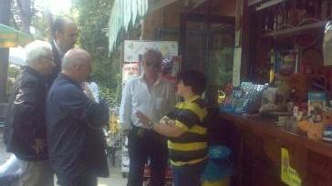 Confronto al chiosco la “Boutique del cocomero”; polizia a cavallo in viale Capponi; si discute al bocciodromo; Luciano Ghilarducci e Moreno Donnini