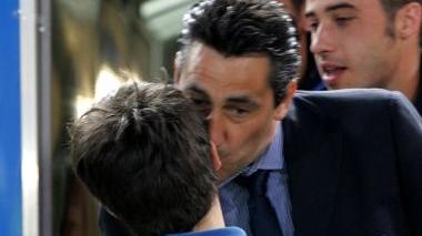 Aglietti saluta così suo figlio prima della partita