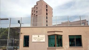 L’esterno del carcere delle Sughere