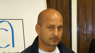 A destra Santacroce; a sinistra Antonio Corcione; sotto il pm Rossella Soffio