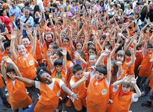 Mercatac Pistoia, bambini in festa in piazza del duomoLe foto