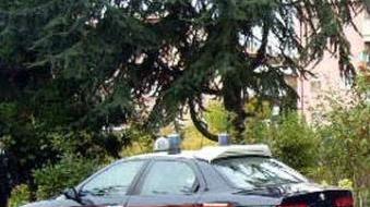 Auto pattuglia dei carabinieri