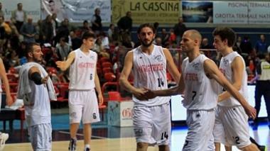 Basket: lo Sporting vince e va in finale con Monsummano