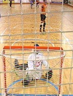 <b>DOLCI RICORDI.</b> Il golden gol di Davide Motaran nella finalissima di Coppa Italia a Valdagno: quel gol ha regalato il primo trofeo al Cgc Viareggio 