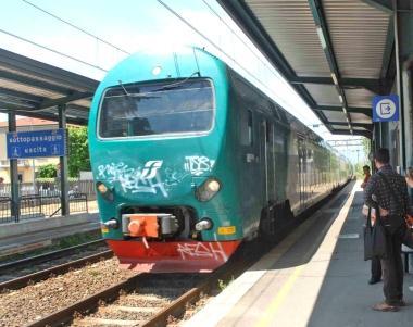 TRENI IN PARTENZA