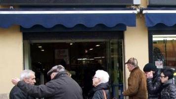 Store Ovs nel maxi fondo di piazza Verdi prima occupato dal Semaforo rosso