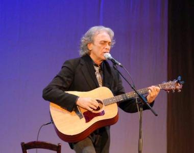 Riccardo Fogli non solo cantante apre il suo podere ai vacanzieri
