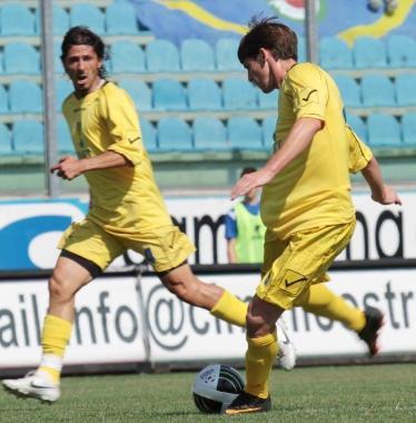 Merini al momento del gol a destra unazione di gioco     