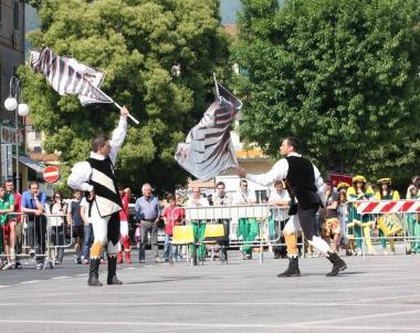 <b>TRIONFO.</b> La Quercia ha vinto la combinata dei Giochi di bandiera 2011 