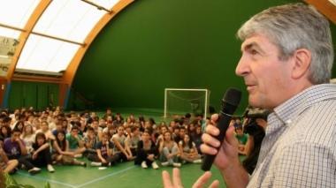 Paolo Rossi incontra gli studenti della Mazzei a Poggio - Le foto