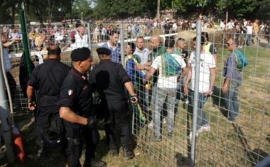 Il momento in cui Andrea Farris si scaglia contro il mossiere Masala e il suo assistente Poeta 