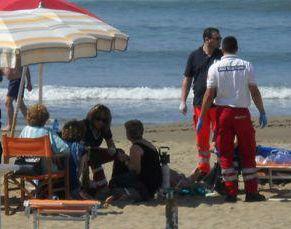 <b>I SOCCORSI.</b> In spiaggia 