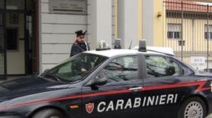 Tentato omicidio: figlio accoltella il padre