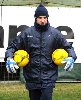 <b>DIETRO LE QUINTE </b>Nicola Melani uno abituato a lavorare dietro le quinte: questanno si &egrave; tolto belle soddisfazioni, prima con la super annata di Flauto poi col debutto in A di Perin  