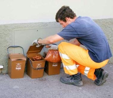 La raccolta differenziata porta a porta