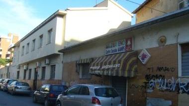 Sopra l’area del Picchianti In alto a destra la sede Aamps di via Bandi