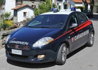 Una pattuglia dei carabinieri   