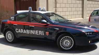 Una volante dei carabinieri