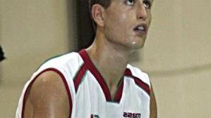 Carloni (Cestistica) in azione