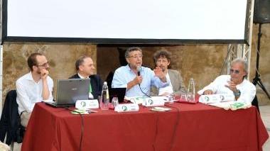Un momento del convegno che si è tenuto ieri mattina al Rivellino
