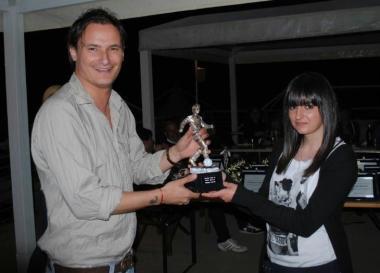 Paxia (Gavena) col premio di miglior giocatore della finalissima 