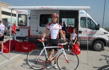 Marco Zamparella che corre negli &Eacute;lite della Maltinti 