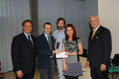 La premiazione della studentessa Sara Nesti 